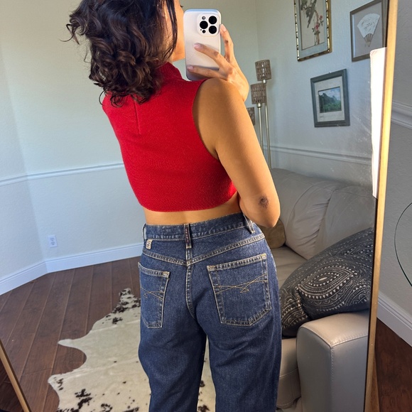 Fun red crop top, high neck, zip back - Picture 2 of 2